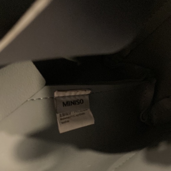 Miniso Bag - Picture 8 of 13